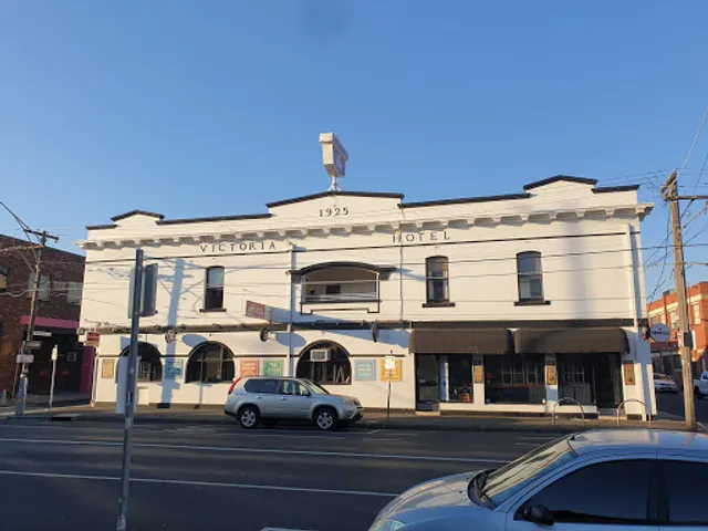 Victoria Hotel