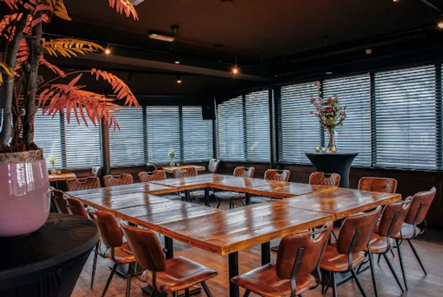 Café Brasserie De Kiosk