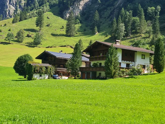 Alberts Ferienwohnung Talaste