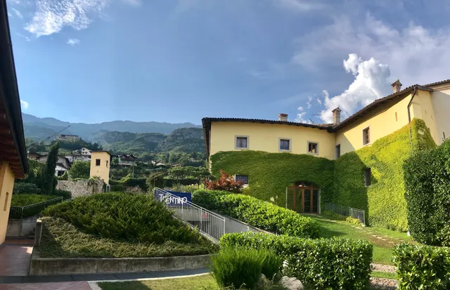 Relais Palazzo Lodron Nogaredo (Trento)