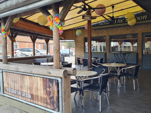 Snackbar "The Saloon"