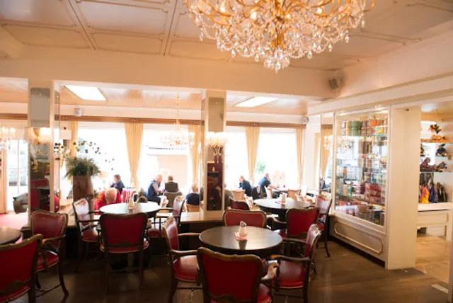 KRÖNNER Kaffeehaus & Konditorei