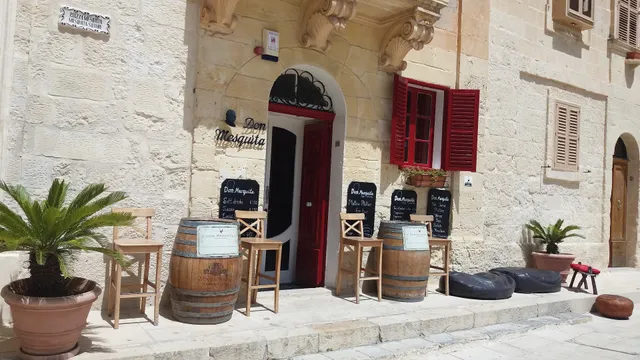 Don Mesquita Cafe Wine Bar