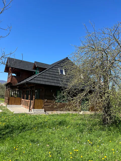 Căsuța din Zăvoaie