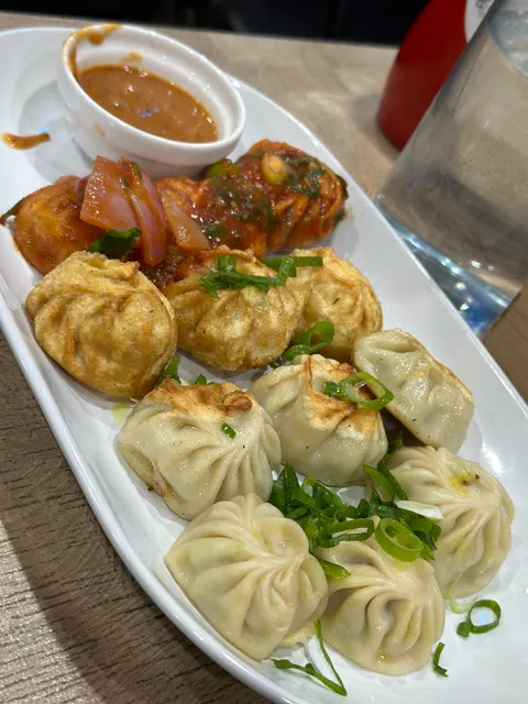 Mad Momos