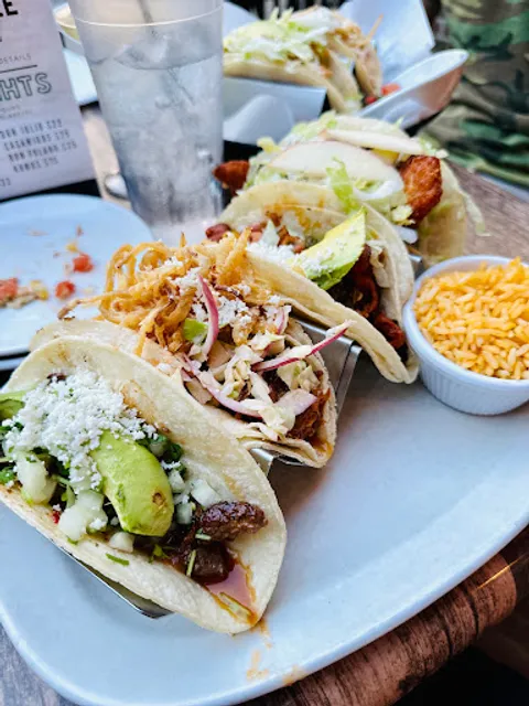 Lago Tacos - St. Louis Park