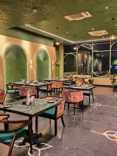 Moon Mount Restaurant