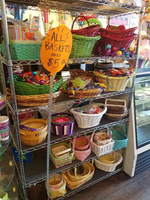 Cafe on Main & Sweet Shop