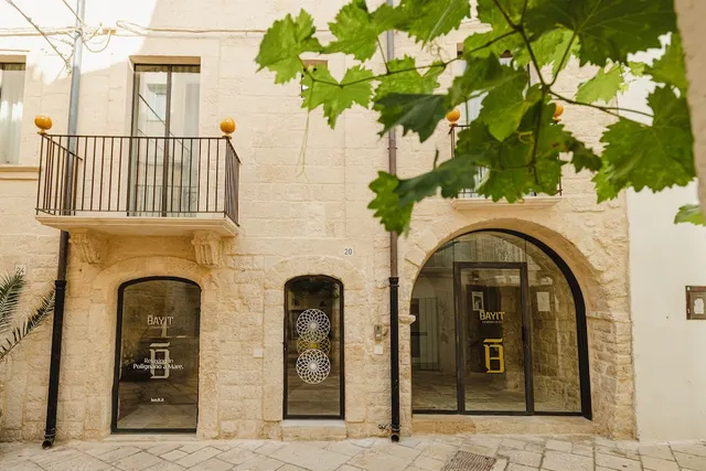 BAYIT Charming Place