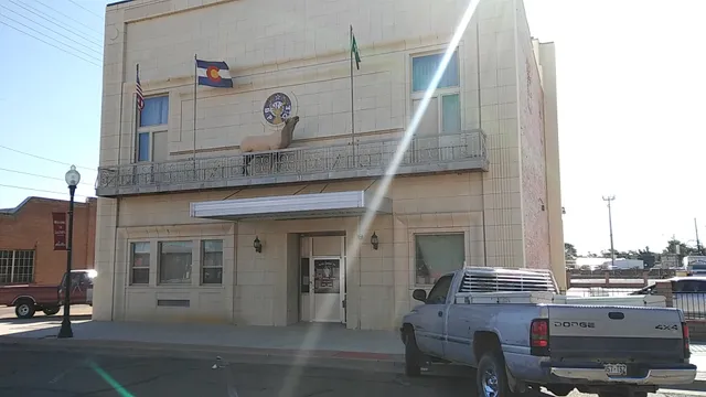 La Junta Elks Lodge B.P.O.E. 701