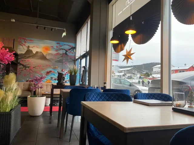 Red Sun Åsane Sushi & Asian fusion