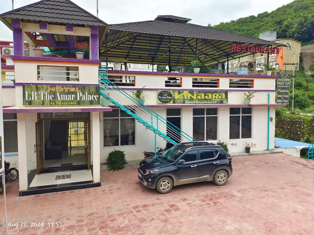 Lb The Amar Palace