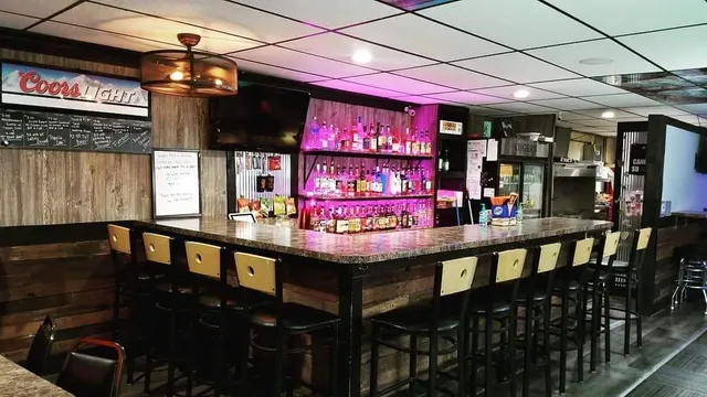 Kuger's feed n drinks