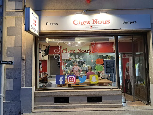 Chez Nous bar pizzas burgers