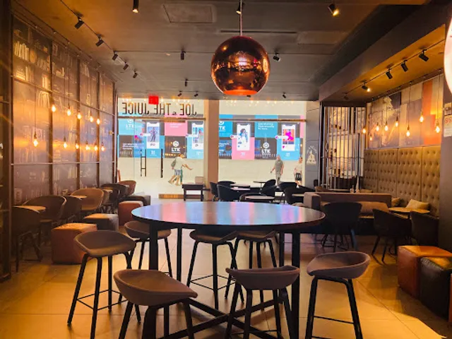 Joe Coffee Company: Westfield at WTC