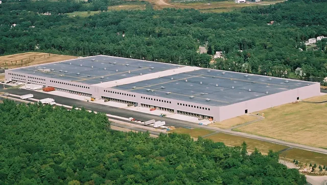 Jordan's Furniture East Taunton