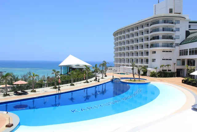 Kariyushi Beach Resort Ocean Spa