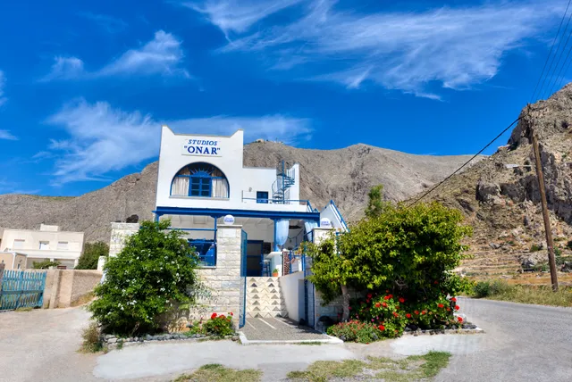 Onar Rooms & Studios