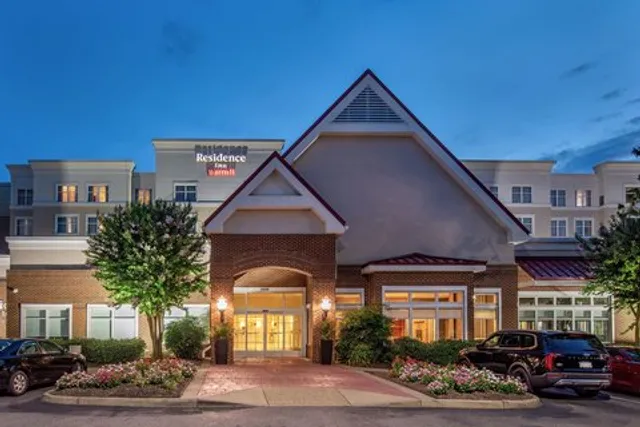 Residence Inn by Marriott Chesapeake Greenbrier