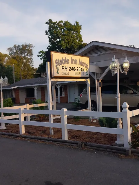 Stable Inn Motel
