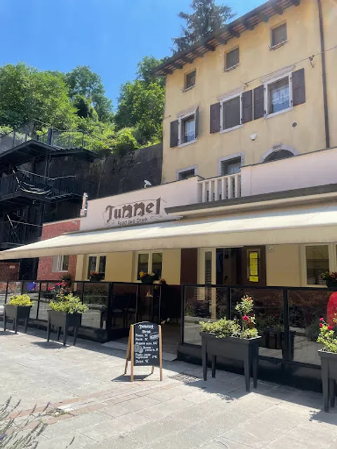 Tunnel Food And Drink Gorizia