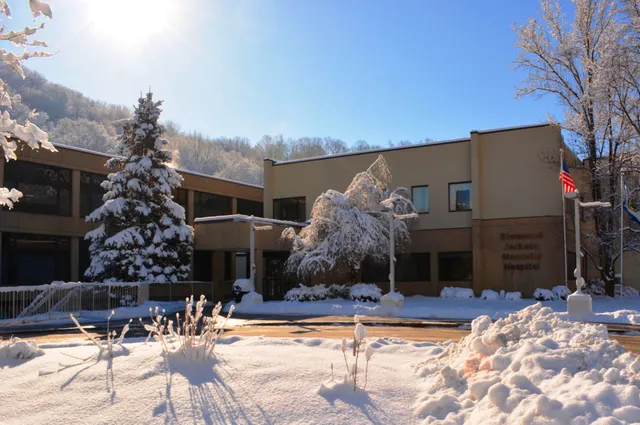 Mon Health Stonewall Jackson Hospital