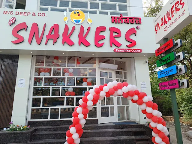 Snakkers
