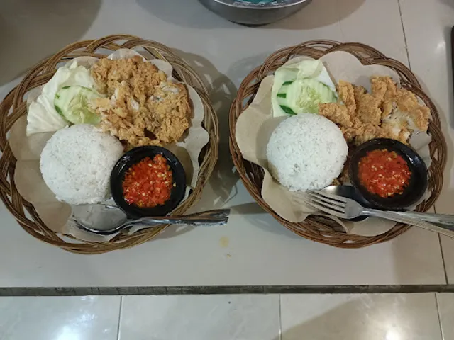 Ayam Geprek Sri Rejeki
