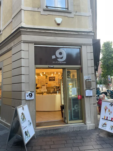 -9 Gelato Italiano