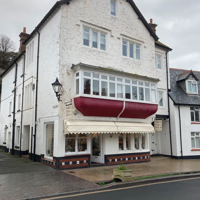 Marine House at Beer