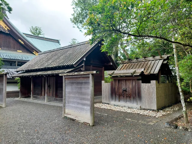 Misakadono Shrine