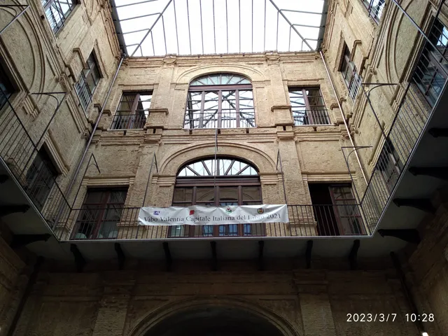 Palazzo Gagliardi - De Riso