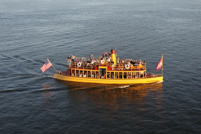 Steamboat Minnehaha - Museum of Lake Minnetonka