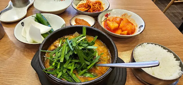 신의주찹쌀순대(행신점)