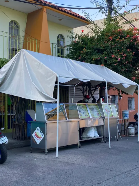 Tortas Ahogadas BEN-BEN