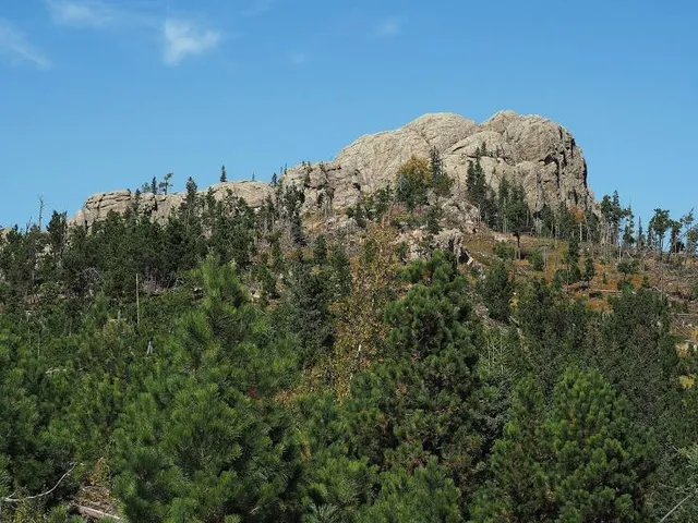 Little Devil's Tower Trailhead
