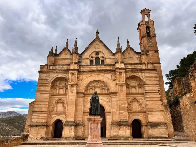 Real Colegiata de Santa María la Mayor