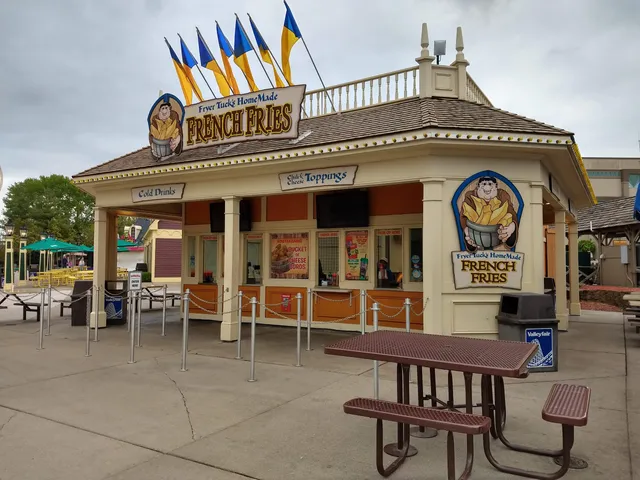 Fryer Tuck's Home Made French Fries