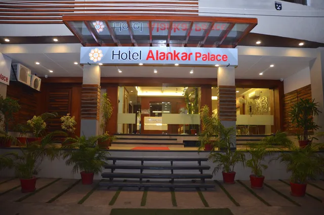 Hotel Alankar Palace : habibganj,m.p nagar ,bhopal