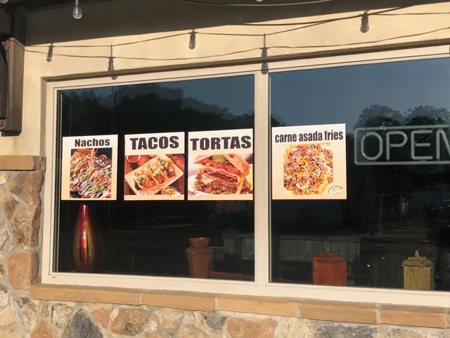 Lupita Tacos Restaurant