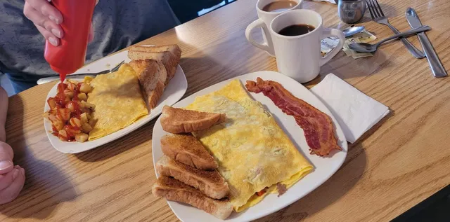 Nanny & Pop's Small Town Cafe