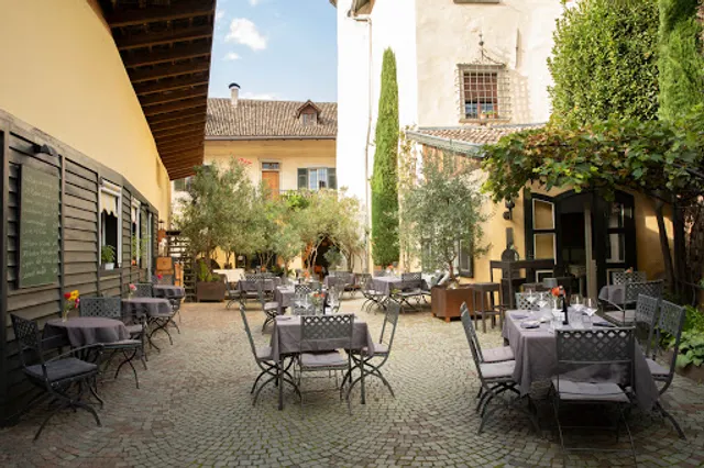 Allegra Weinbar - Ansitz Schreckenstein