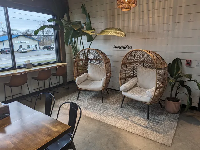 Shores Sisters Cafe'