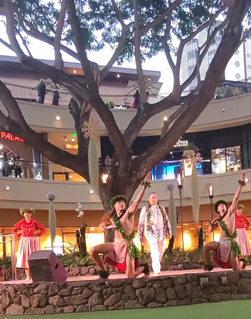 O NĀ LANI SUNSET STORIES