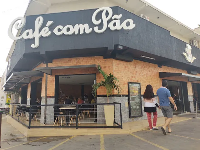 Panificadora e Confeitaria Café Com Pão