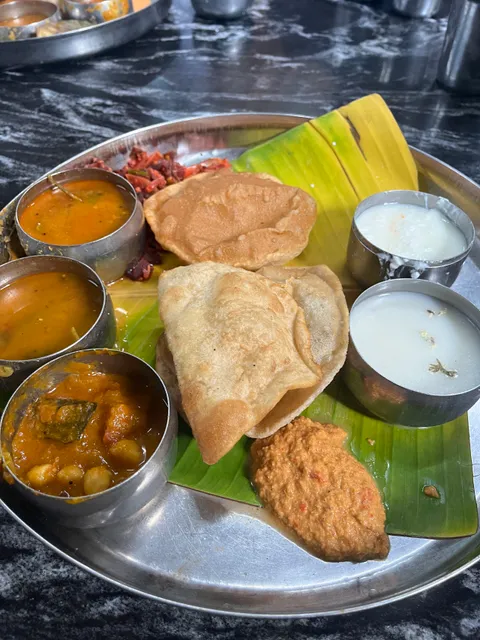 Sanman Hotel ಸನ್ಮಾನ್ ಹೊಟೇಲ್