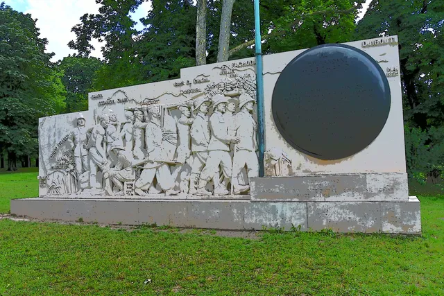 Palais de la Porte Dorée