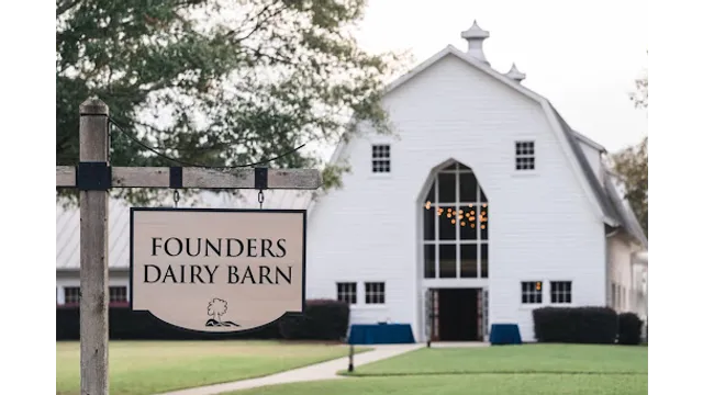 Anne Springs Close Greenway - Lake Haigler