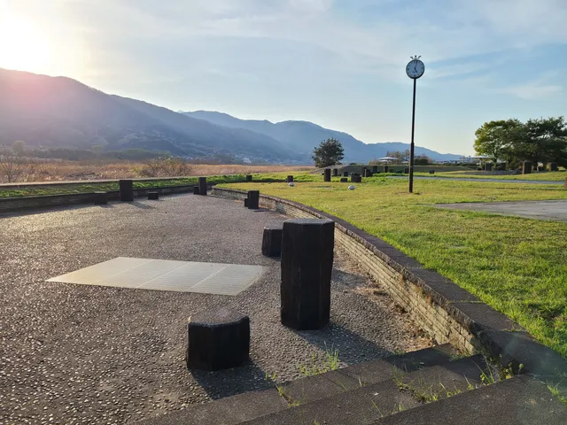 Kamanashigawa Kasen Ryokuchi Park