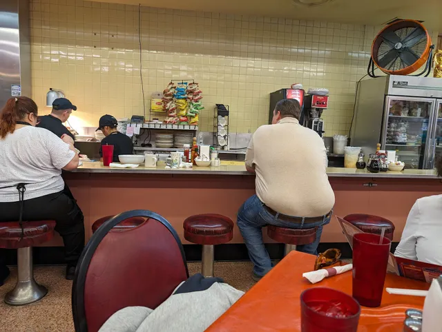 Yale Shopping Center